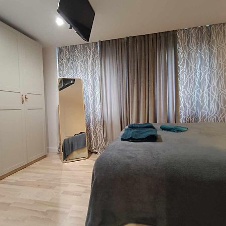 Dwupokojowy Apartament 51 M2 Apartman Łódź Kültér fotó